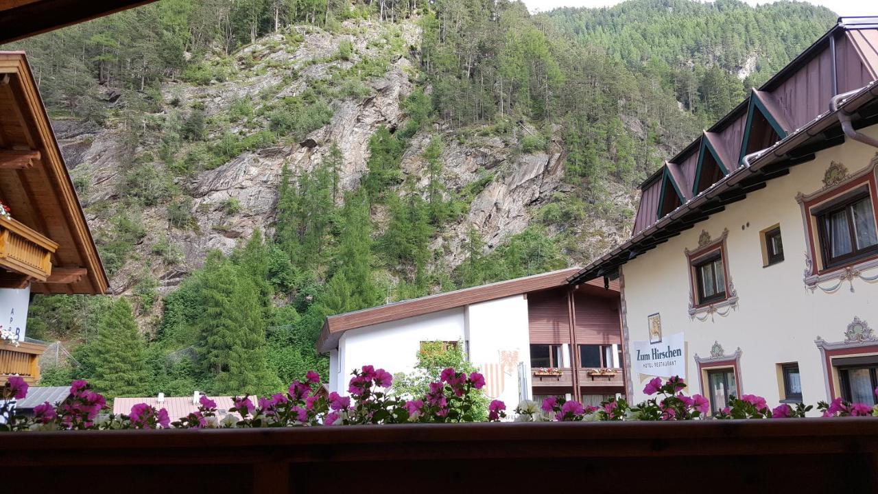 Hotel Ondres'N Hof à Längenfeld Extérieur photo